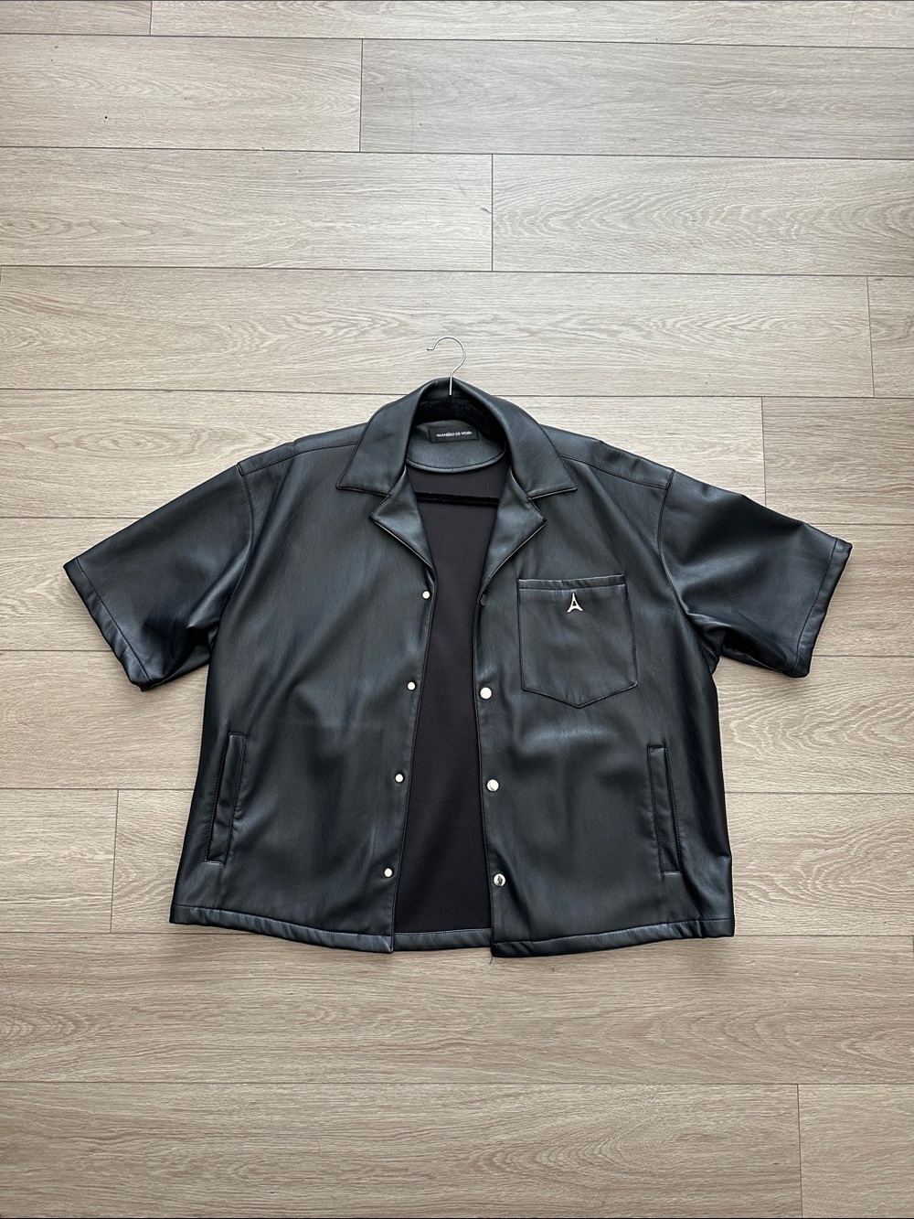 Maniere De Voir Black Short-Sleeve Faux Leather Shirt Jacket